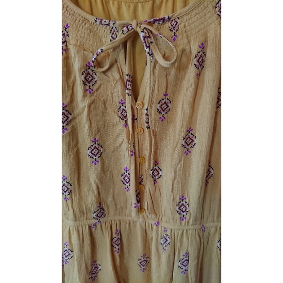 Women's Mustard/Gold Old Navy Flowing Dress - Picture 4 of 8